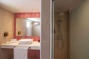 Aequora Lanzarote Suites