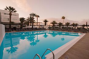 Aequora Lanzarote Suites