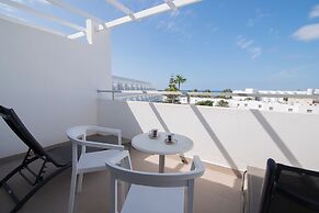 Aequora Lanzarote Suites