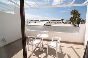 Aequora Lanzarote Suites
