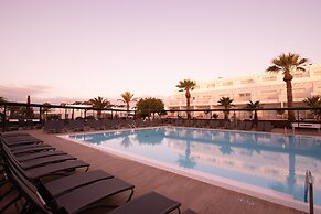 Aequora Lanzarote Suites