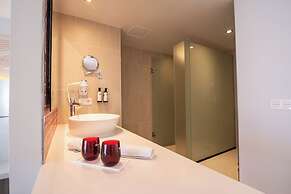 Aequora Lanzarote Suites