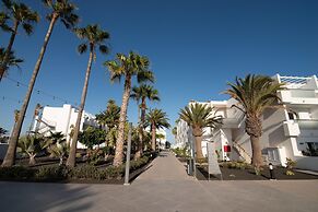 Aequora Lanzarote Suites