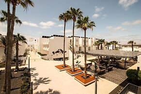 Aequora Lanzarote Suites