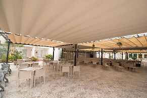 Aequora Lanzarote Suites