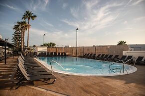 Aequora Lanzarote Suites
