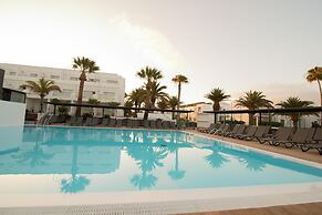 Aequora Lanzarote Suites