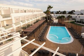 Aequora Lanzarote Suites