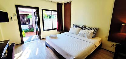Chidlom Resort