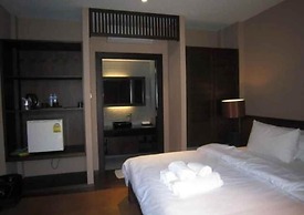 Chidlom Resort
