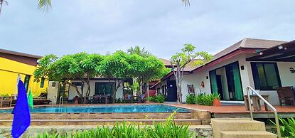Chidlom Resort