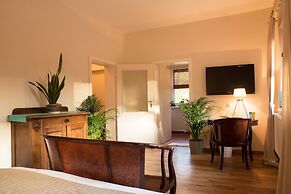 Lodge Seaside Boutique Hotel