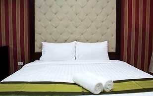 Roses Hua Hin Hotel