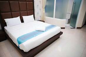 Roses Hua Hin Hotel