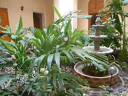 Le Paradis S. Hotel