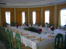Hotel Mitra
