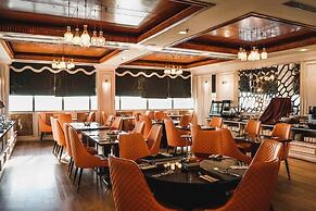 New World Suites