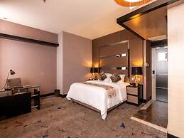 New World Suites