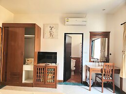 Sea Front Home Boutique - Patong Beach