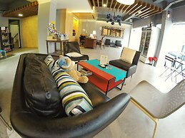 Sea Front Home Boutique - Patong Beach
