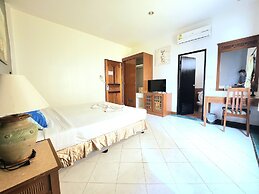 Sea Front Home Boutique - Patong Beach