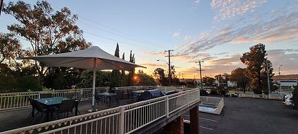 Golf Links Motel