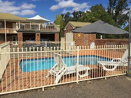 Golf Links Motel