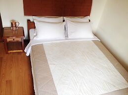 Vardan Resort n' Apartment