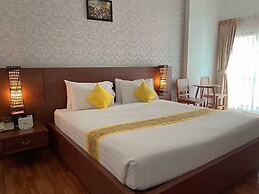 Jingjit Hotel