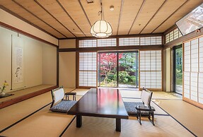 Hagi No Yado Tomoe