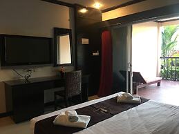 Maleedee Bay Resort