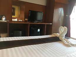 Maleedee Bay Resort