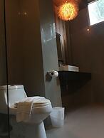 Maleedee Bay Resort
