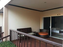 Maleedee Bay Resort