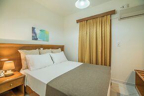 Hiona Holiday Hotel