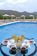 Hiona Holiday Hotel