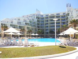 BASE Holidays - Ettalong Beach Premium Apartments