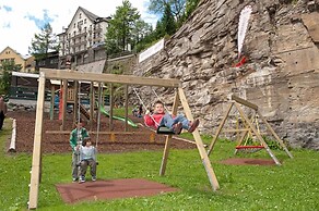 Ski Lodge Reineke