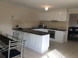 Melton Motor Inn & Apartments
