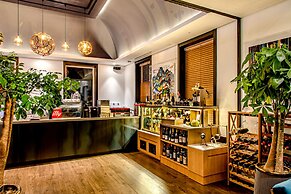 Hotel Leo