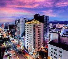 Hotel Leo