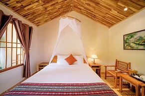 La Mer Resort