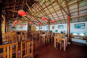 La Mer Resort