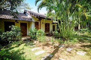 La Mer Resort