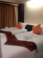 Excella Hotel