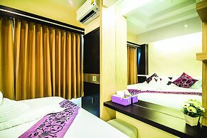 Excella Hotel