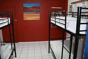 Waterfront Backpackers - Hostel