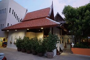 Ruean Thai Hotel