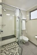 Regent Select Hotel