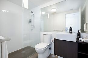 Empire Apartment Hotel